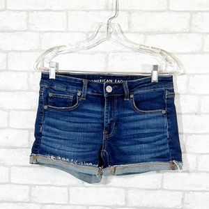 American eagle outfitters distressed shortie shorts size 6
